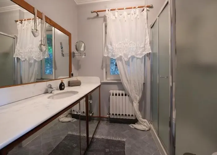 Con Piscina, Ac Nelle 2 Da Letto, Palestra E Vista Su Mare E Monti Вилла *