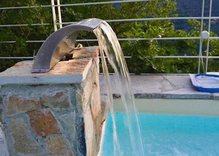 Vila Con Piscina, Ac Nelle 2 Da Letto, Palestra E Vista Su Mare E Monti *