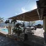 Con Piscina, Ac Nelle 2 Da Letto, Palestra E Vista Su Mare E Monti Pontedassio