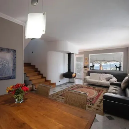 Villa Con Piscina, Ac Nelle 2 Da Letto, Palestra E Vista Su Mare E Monti Pontedassio