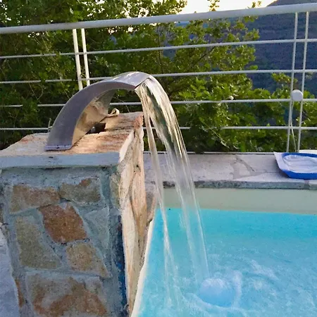 Villa Con Piscina, Ac Nelle 2 Da Letto, Palestra E Vista Su Mare E Monti *